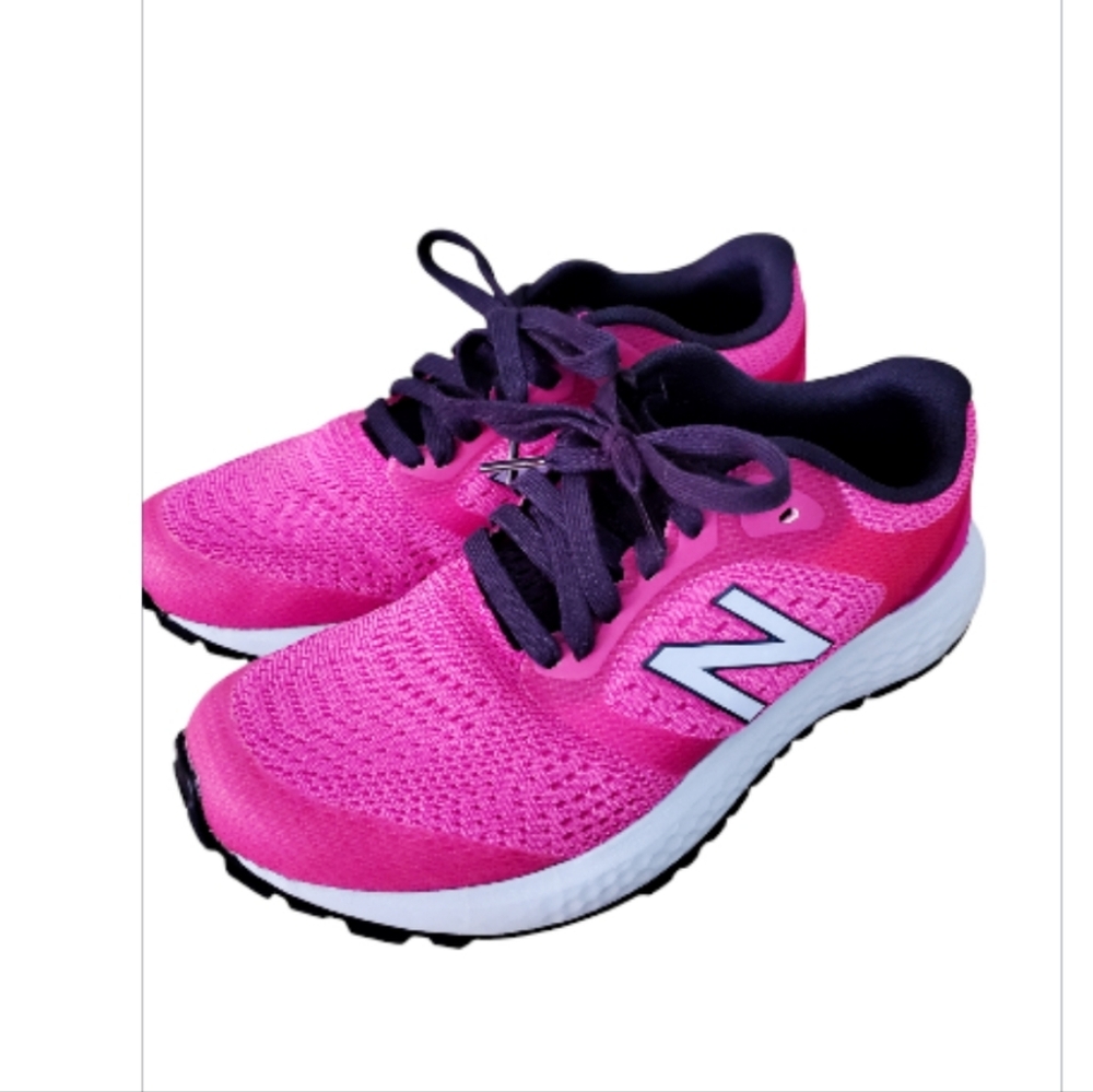New Balance Pink Sneakers with Breathable Mesh.